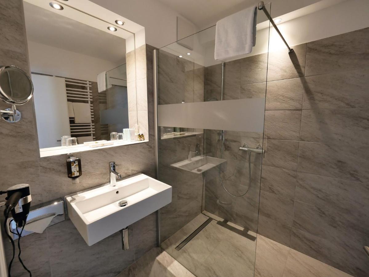 Hotel Graefrather Hof Solingen Kültér fotó