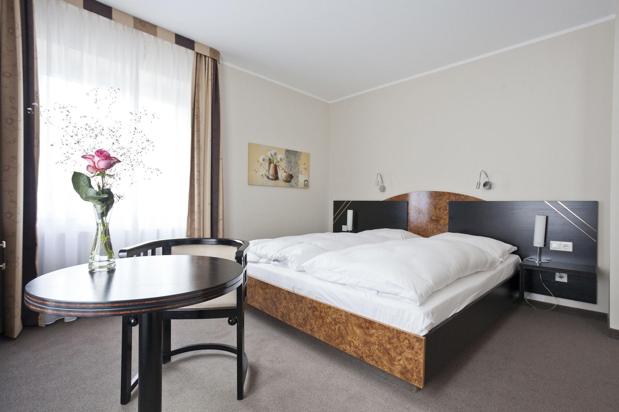 Hotel Graefrather Hof Solingen Kültér fotó