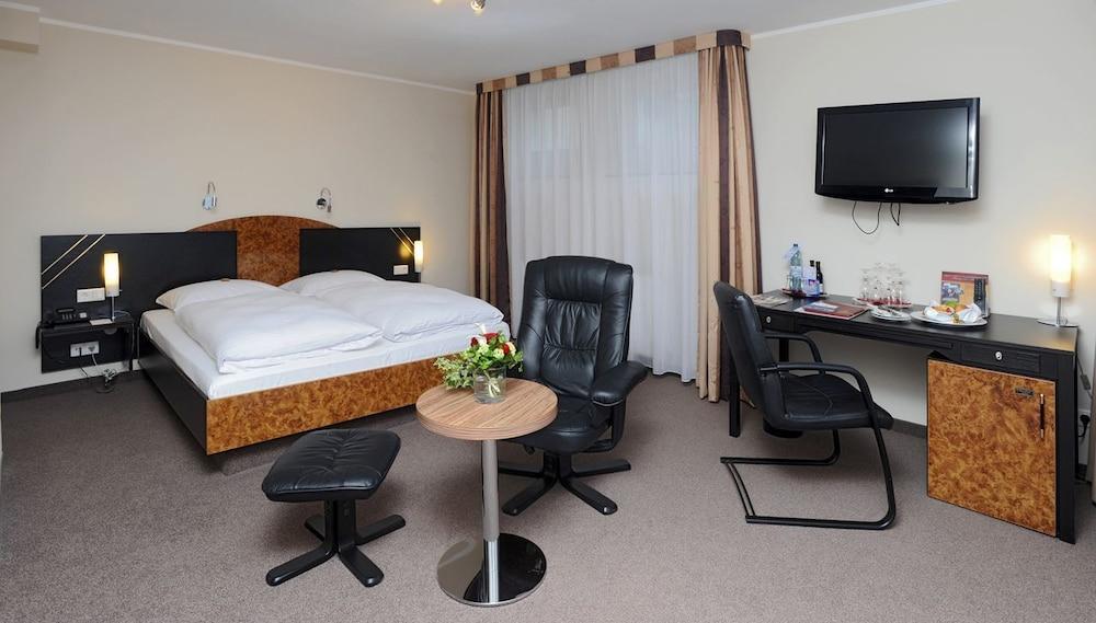 Hotel Graefrather Hof Solingen Kültér fotó