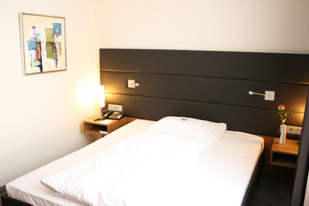 Hotel Graefrather Hof Solingen Kültér fotó